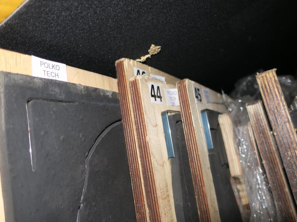 Heavy sewing machines-5